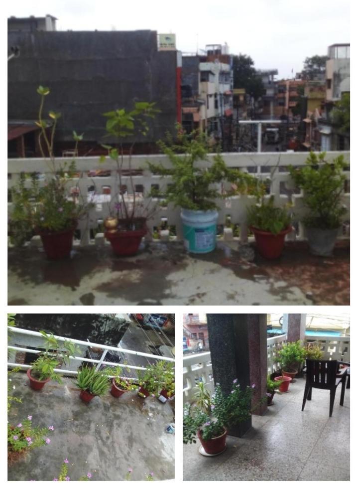 International Hotel In Gorakhpur Buitenkant foto
